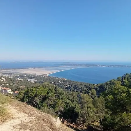 Grand T2 Sur La Presqu'ile De Giens Appartement *